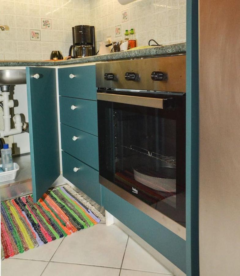 Andriannas Apartment-parking Lot Included Apartment Patras